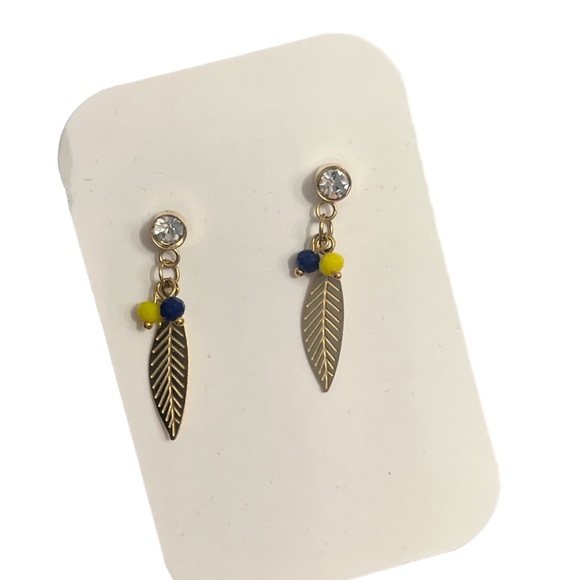 Boho Feather & Crystal Gold Plated Earrings -BOUTIQUE NEW - Picture 1 of 4